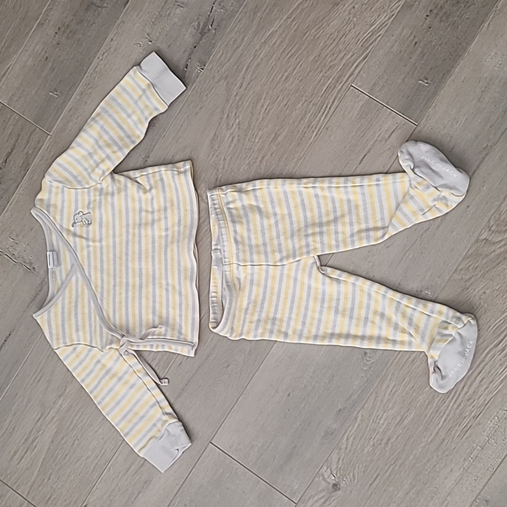 6-9mo Janie and Jack set